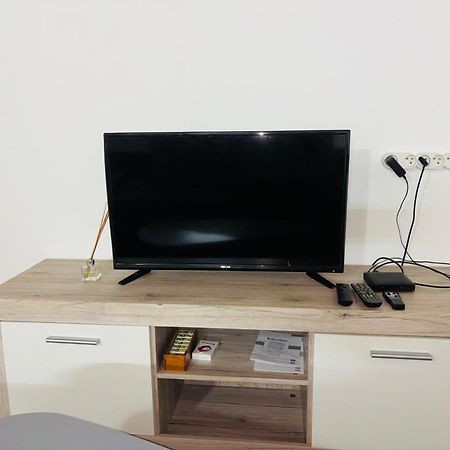 T2 Confortable A Acajou Lamentin 르 라망탱 외부 사진